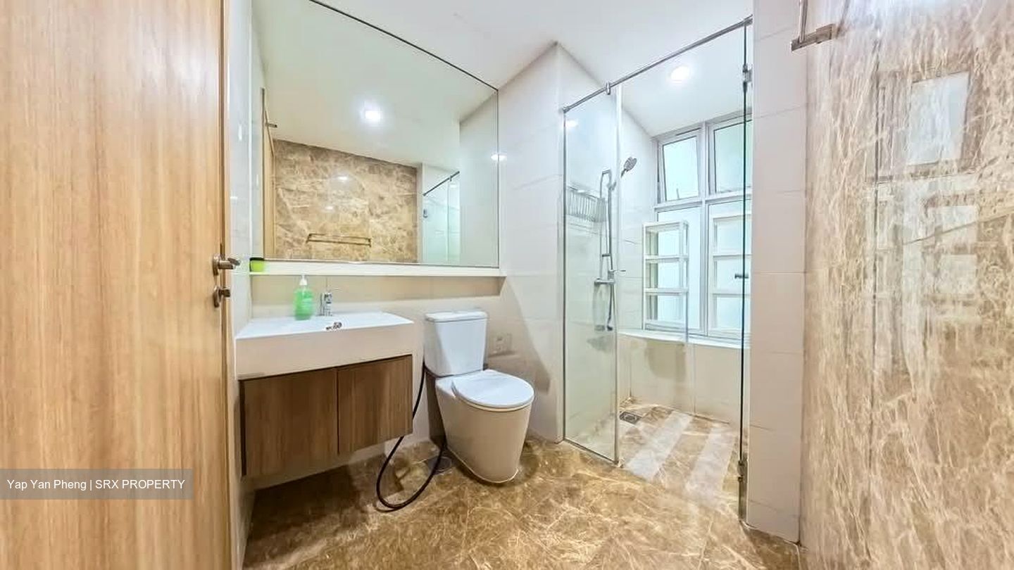 Caspian (D22), Condominium #563977381
